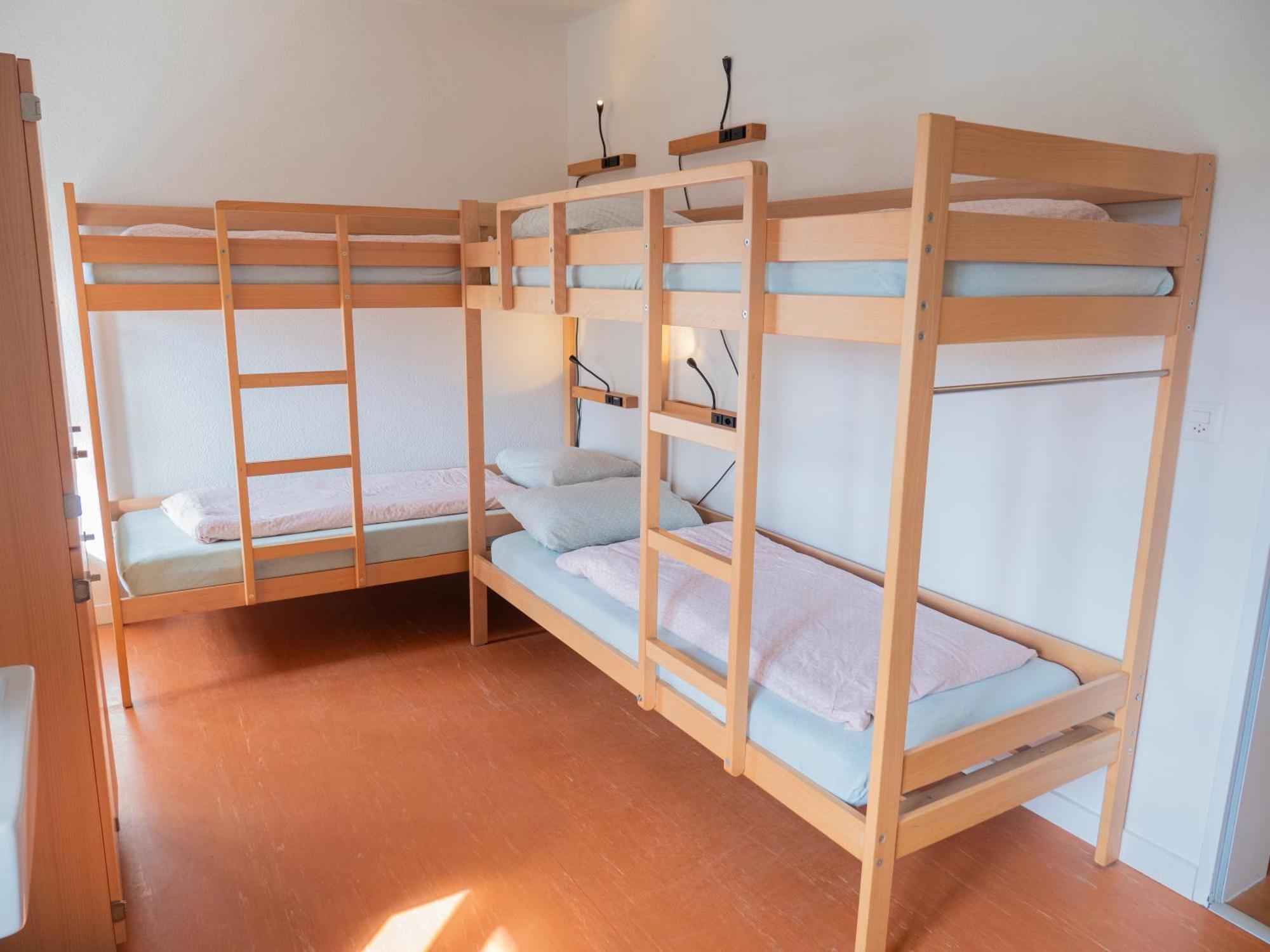 Avenches Youth Hostel Buitenkant foto