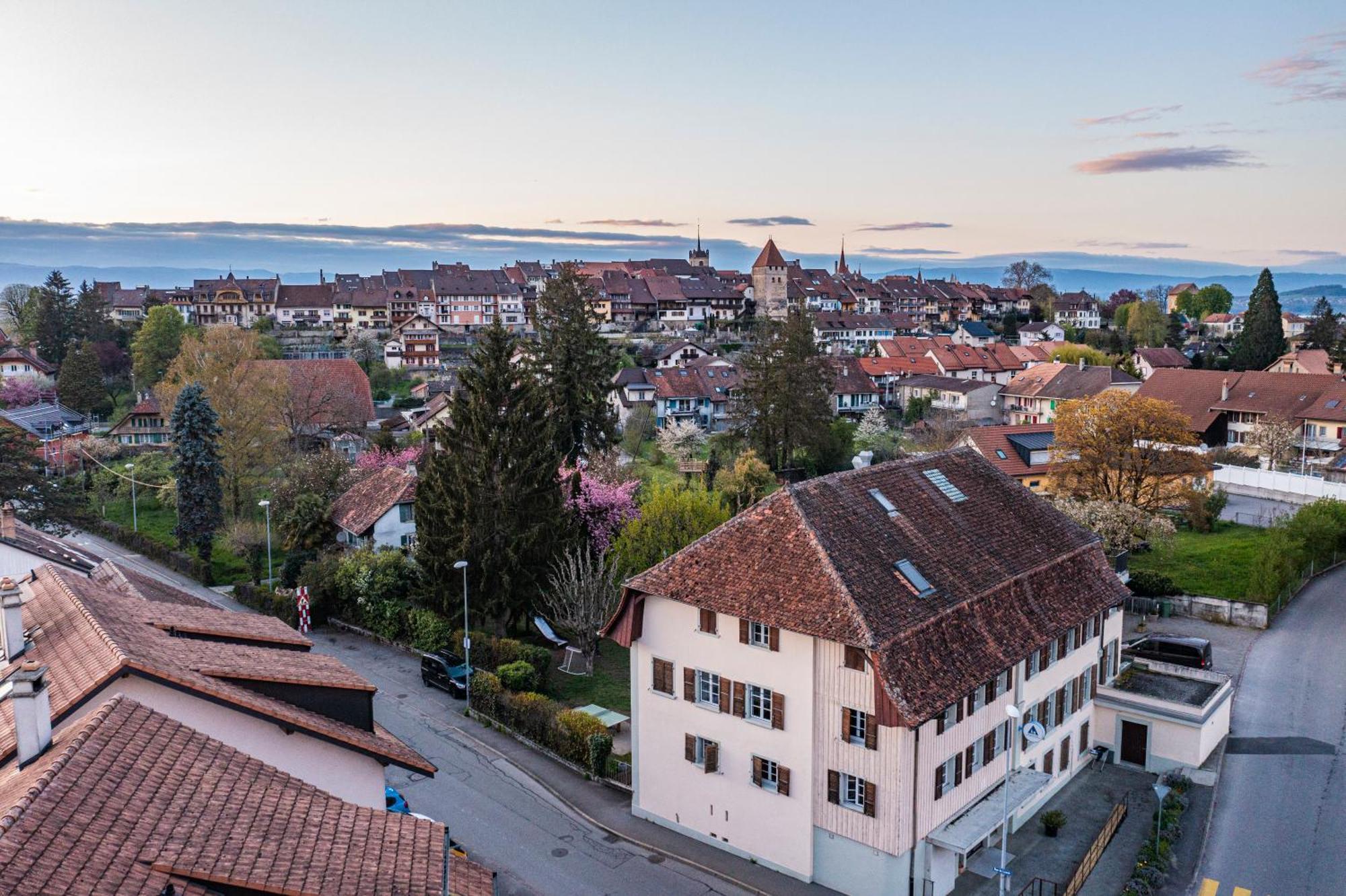 Avenches Youth Hostel Buitenkant foto